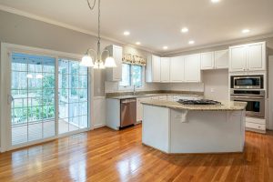 Luxurious Countertops of Italian Marbles